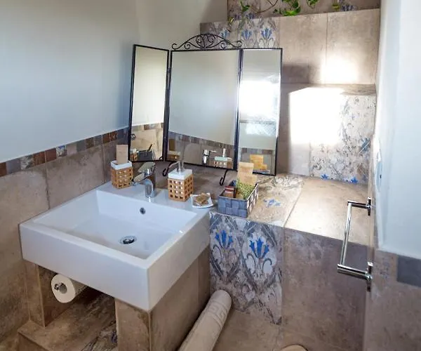 L'ortigiano ファームステイ *